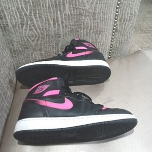 Nike Air Jordan 1 Mid Hyper Pink Athletic Shoes